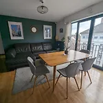 Beautiful 3-Room Apartment With Cathedral View