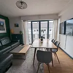 Beautiful 3-Room Apartment With Cathedral View