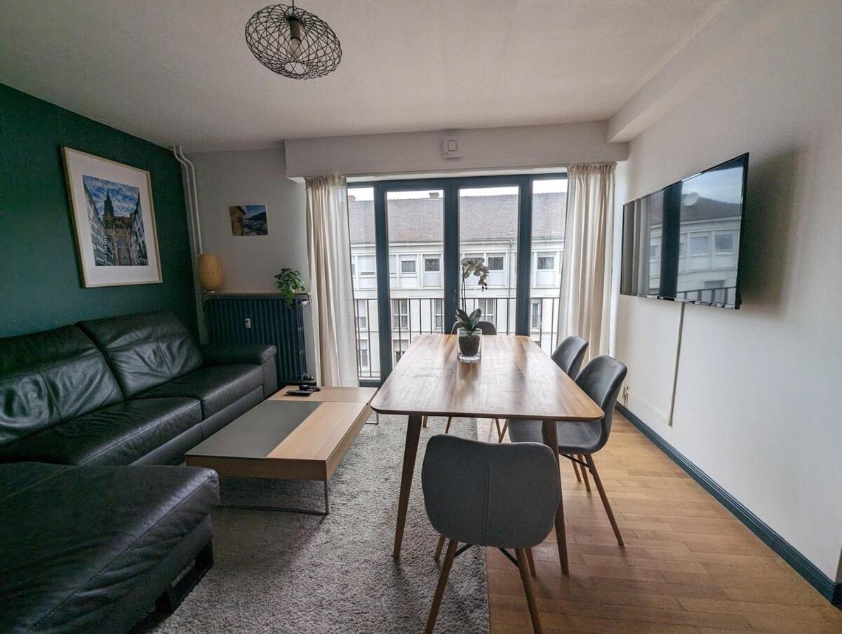 Beautiful 3-room With Cathedral View Appartement
